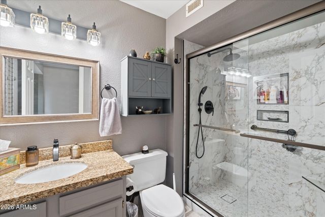 9329 W BRIARWOOD Circle N, Sun City, AZ 85351
