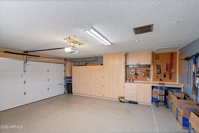 9329 W BRIARWOOD Circle N, Sun City, AZ 85351