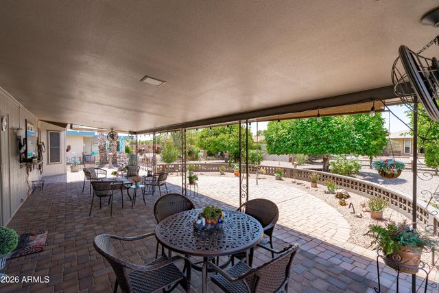 9329 W BRIARWOOD Circle N, Sun City, AZ 85351