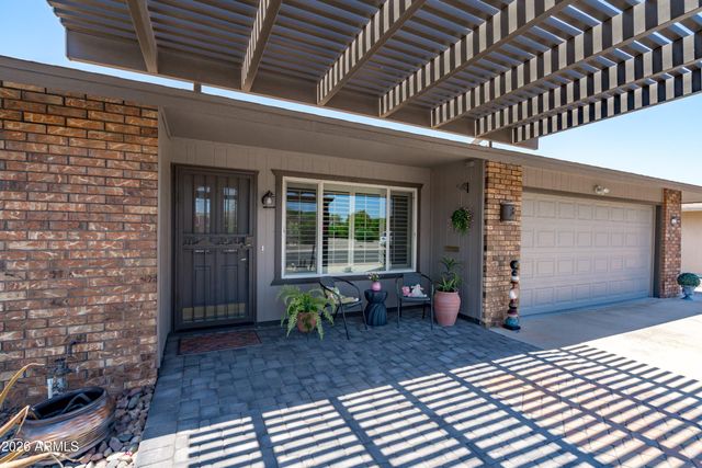 9329 W BRIARWOOD Circle N, Sun City, AZ 85351
