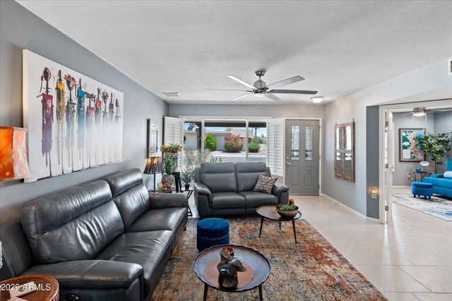 9329 W BRIARWOOD Circle N, Sun City, AZ 85351
