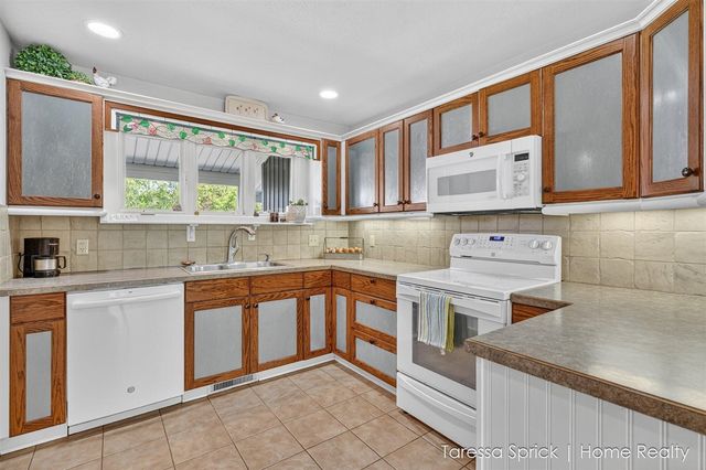 6375 Bauer Road, Hudsonville, MI 49426