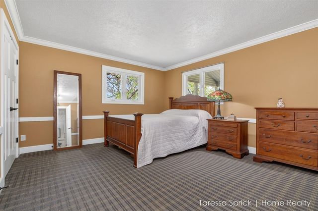 6375 Bauer Road, Hudsonville, MI 49426