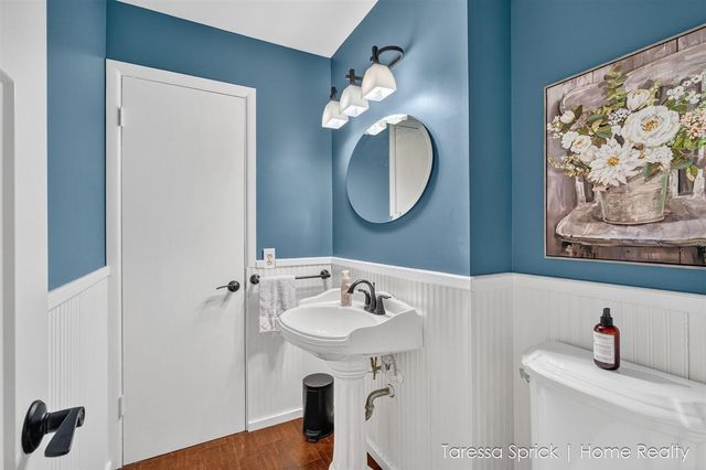 6375 Bauer Road, Hudsonville, MI 49426