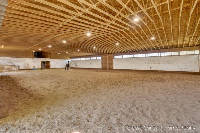 6375 Bauer Road, Hudsonville, MI 49426
