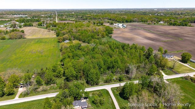 6375 Bauer Road, Hudsonville, MI 49426