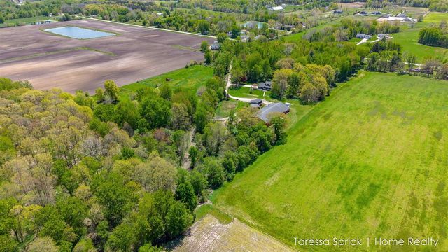 6375 Bauer Road, Hudsonville, MI 49426