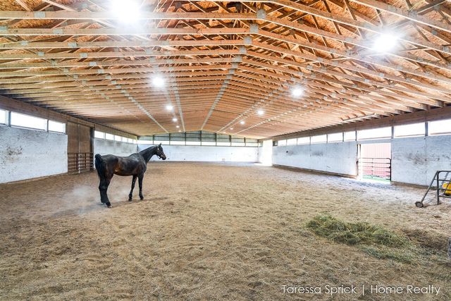 6375 Bauer Road, Hudsonville, MI 49426