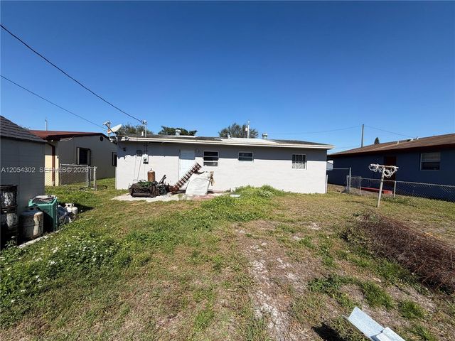 1828 NW 152nd Street, Miami Gardens, FL 33054