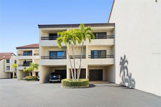 120 1ST STREET E 108, Tierra Verde, FL 33715