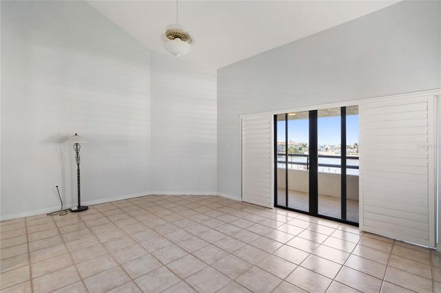 120 1ST STREET E 108, Tierra Verde, FL 33715