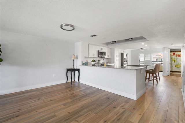 120 1ST STREET E 108, Tierra Verde, FL 33715