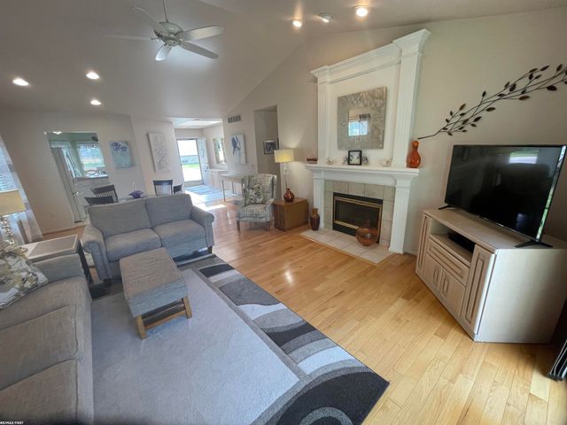 41173 Chancellor Court, Clinton Township, MI 48038