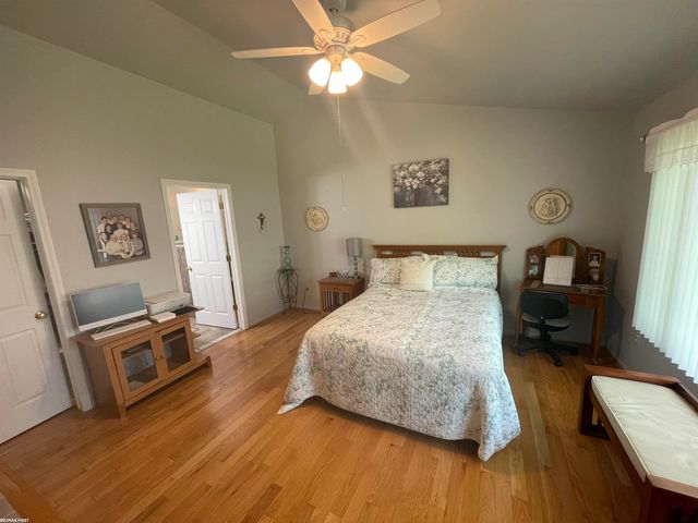 41173 Chancellor Court, Clinton Township, MI 48038
