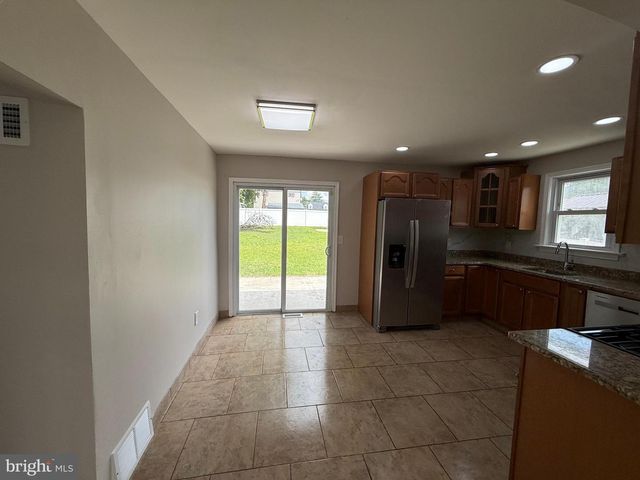 1004 HIGHLAND AVE, Glendora, NJ 08029