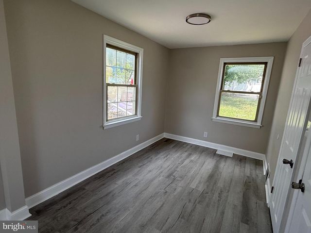 1004 HIGHLAND AVE, Glendora, NJ 08029