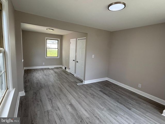 1004 HIGHLAND AVE, Glendora, NJ 08029