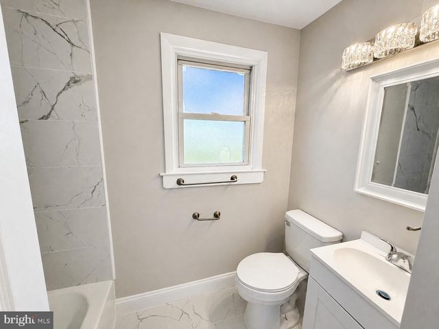 1004 HIGHLAND AVE, Glendora, NJ 08029