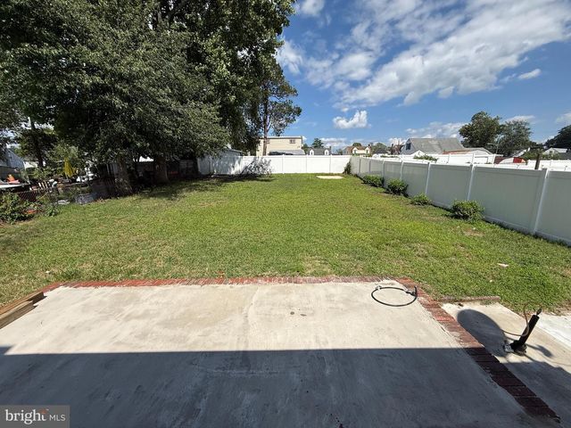 1004 HIGHLAND AVE, Glendora, NJ 08029
