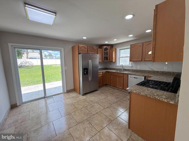 1004 HIGHLAND AVE, Glendora, NJ 08029
