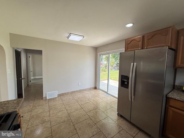 1004 HIGHLAND AVE, Glendora, NJ 08029