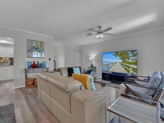 4263 ISLAND CIRCLE D, Fort Myers, FL 33919