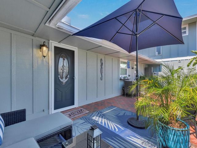 4263 ISLAND CIRCLE D, Fort Myers, FL 33919