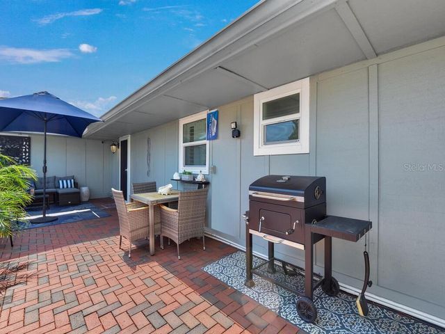 4263 ISLAND CIRCLE D, Fort Myers, FL 33919