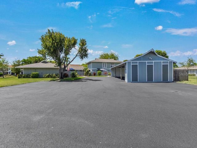 4263 ISLAND CIRCLE D, Fort Myers, FL 33919