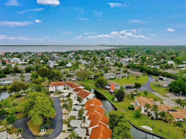 4263 ISLAND CIRCLE D, Fort Myers, FL 33919