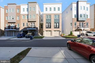 1322 RAIL STOP DR, Woodbridge, VA 22191