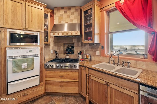 30305 N 243RD Avenue, Wittmann, AZ 85361