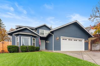 1448 NE Jennifer Way, Grants Pass, OR 97526