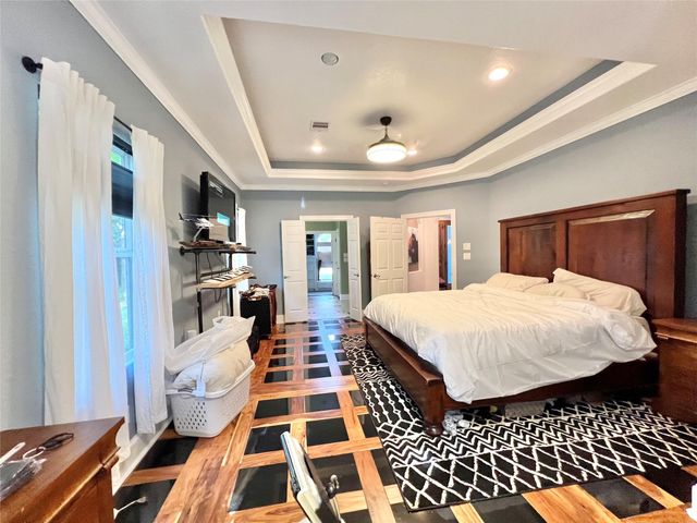 6714 Jay Road Road, Hitchcock, TX 77563