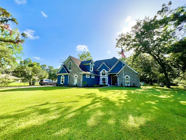 6714 Jay Road Road, Hitchcock, TX 77563