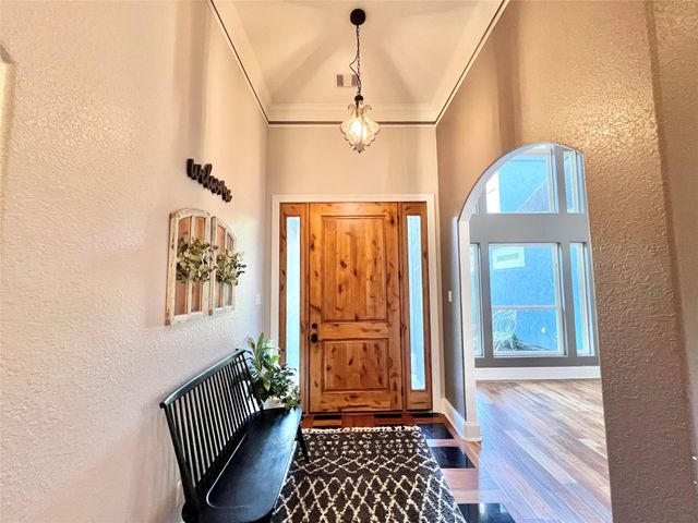 6714 Jay Road Road, Hitchcock, TX 77563