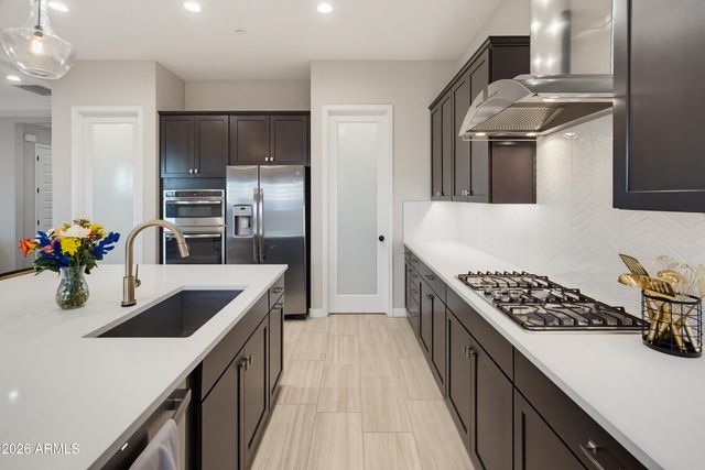 11627 W ANDREW Lane, Peoria, AZ 85383