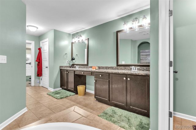 5868 Blevins Circle, Montgomery, AL 36116