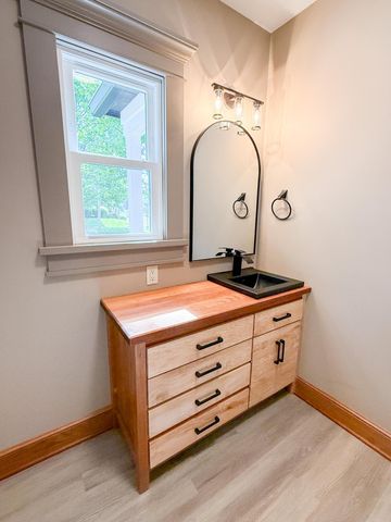 69 N Cherry Street, Mount Gilead, OH 43338