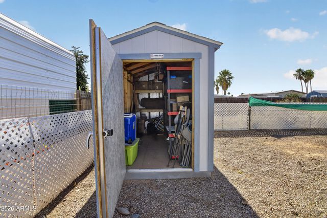 2206 S VISTA Road, Apache Junction, AZ 85119