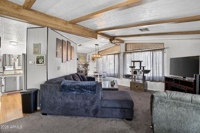 2206 S VISTA Road, Apache Junction, AZ 85119