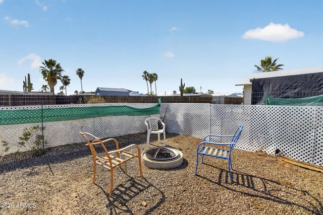 2206 S VISTA Road, Apache Junction, AZ 85119
