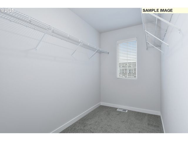 1122 PARKSIDE Ave, Woodburn, OR 97071