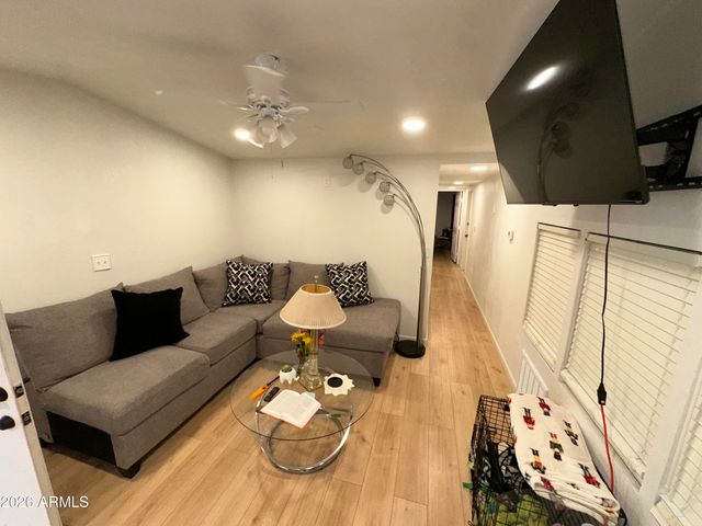 10810 N 91 Avenue 118, Peoria, AZ 85345