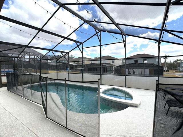 353 KENSINGTON DRIVE, Davenport, FL 33897