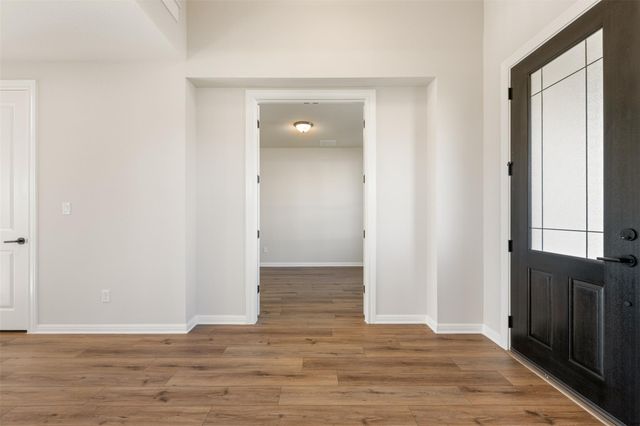 208 Possumhaw LN, San Marcos, TX 78666