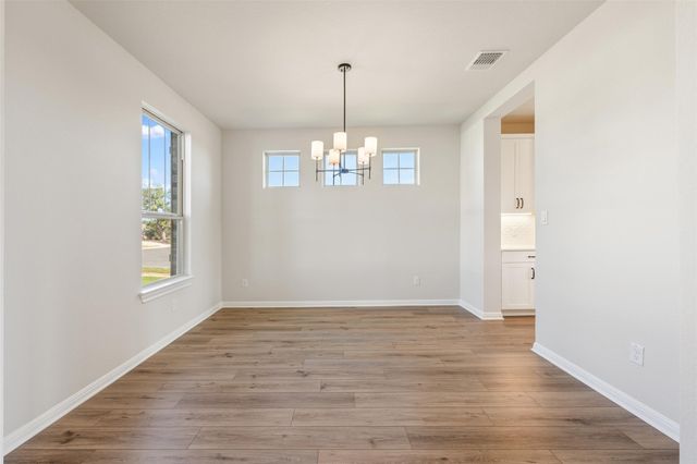 208 Possumhaw LN, San Marcos, TX 78666