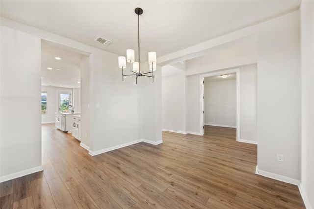208 Possumhaw LN, San Marcos, TX 78666