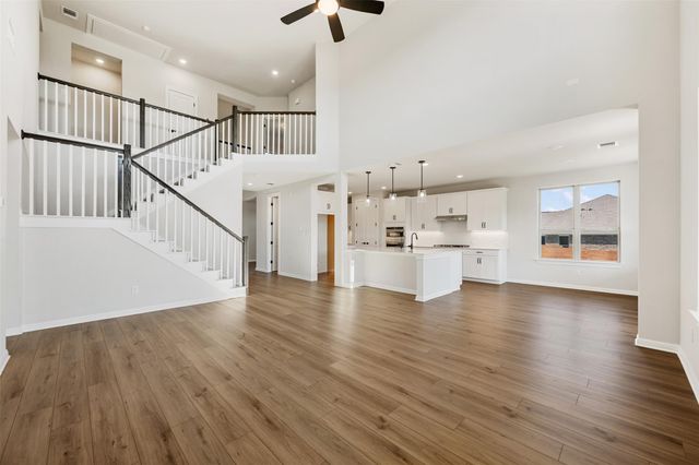 208 Possumhaw LN, San Marcos, TX 78666