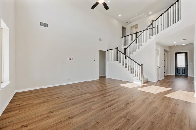 208 Possumhaw LN, San Marcos, TX 78666